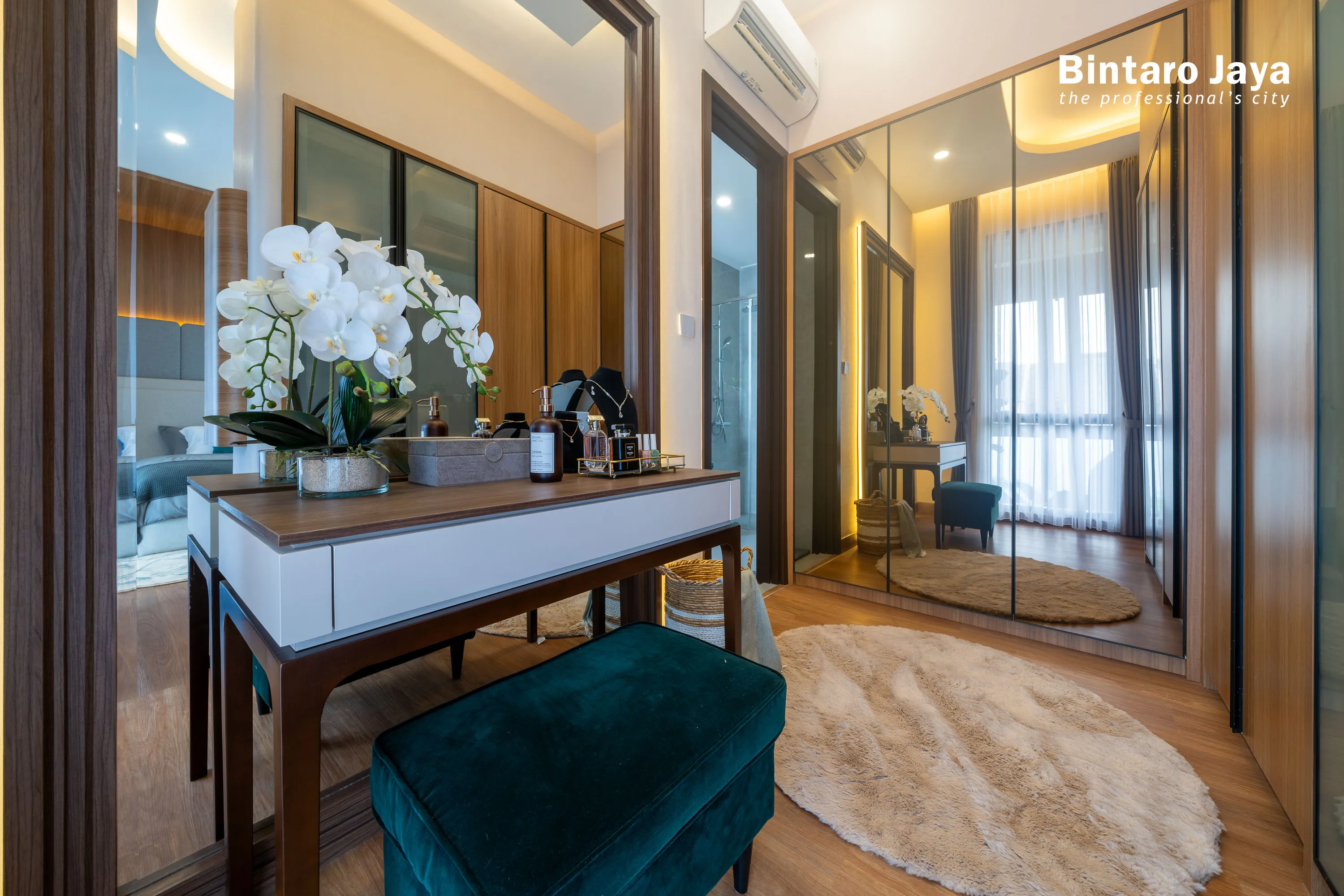 Wardrobe Discovery Azzura